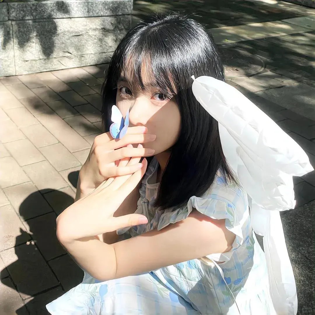 顾问海报